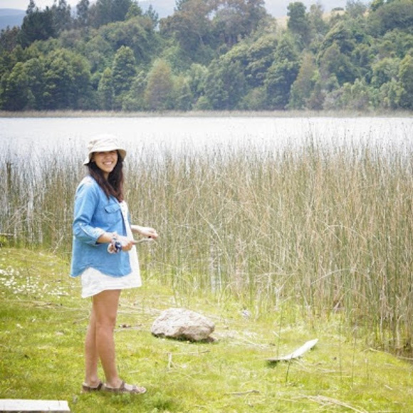 Meet the Posher Other - Meet your Posher, Rebeca